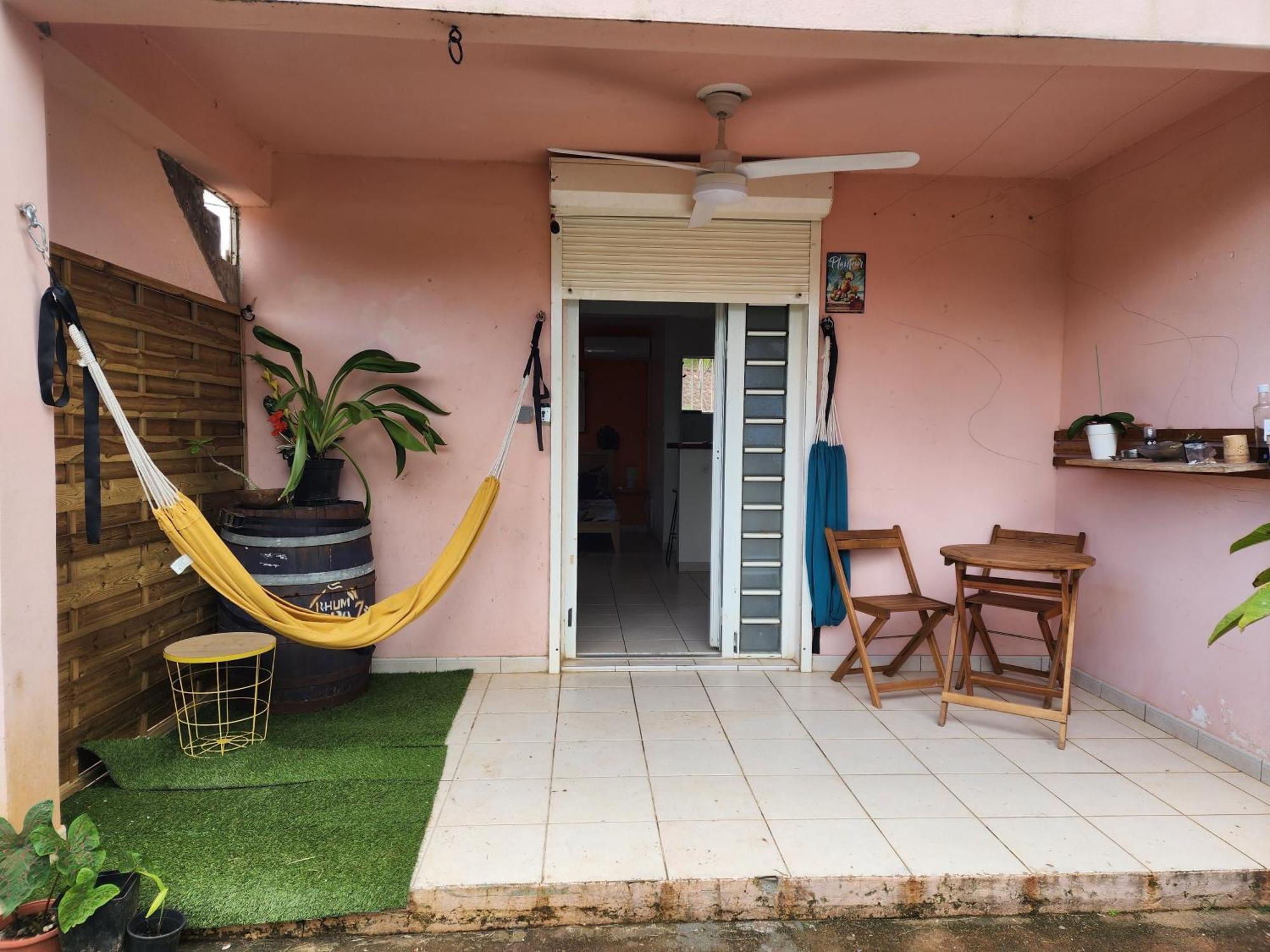 Kozy Kaz - Les Pieds Dans L Eau Apartamento La Trinité Exterior foto